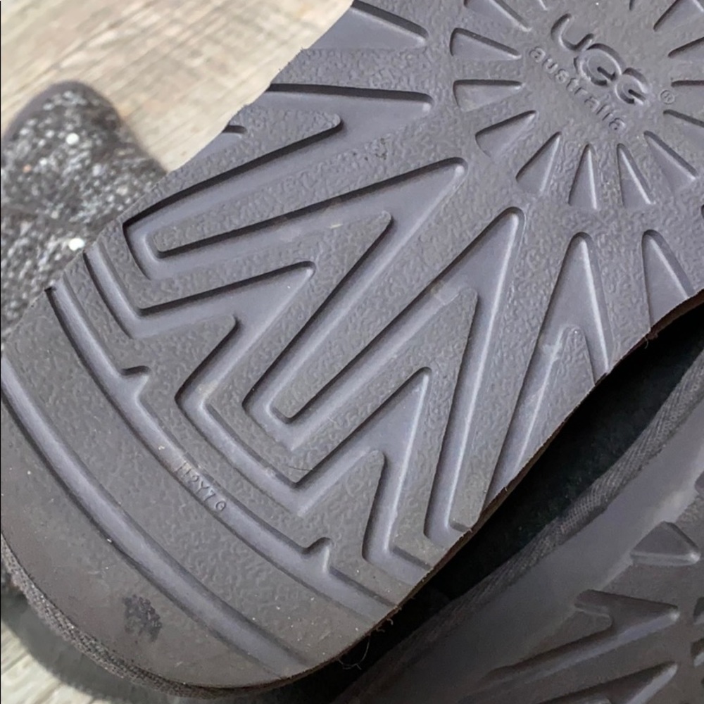 Ugg Camaya Sequin Uggpure(Tm) Lined Boot 8 - image 4